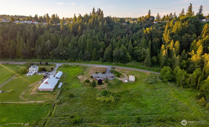 Property photo for 2322 Pioneer Highway, Stanwood photo 7