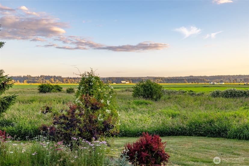 Property photo for 2322 Pioneer Highway, Stanwood photo 6