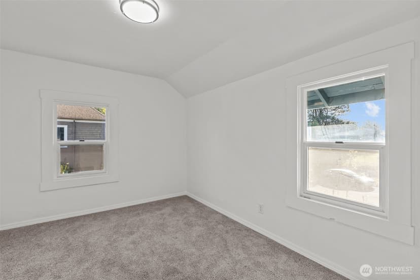 Property photo for 5036 S I Street, Tacoma photo 33