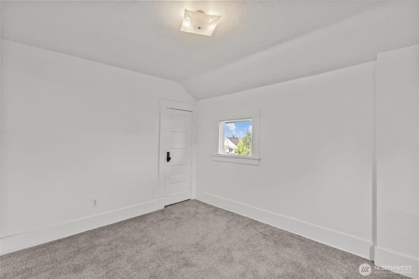 Property photo for 5036 S I Street, Tacoma photo 31