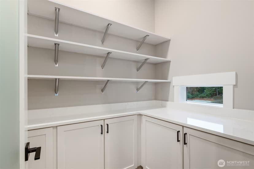 Property photo for 13045 75th Place S, Seattle photo 9