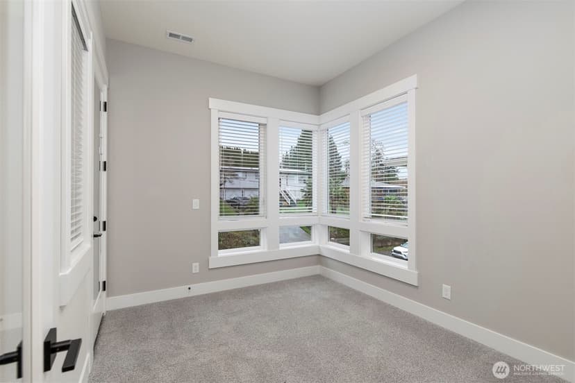 Property photo for 13045 75th Place S, Seattle photo 16