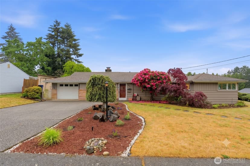 Property photo for 24303 59th Avenue W, Mountlake Terrace photo 2