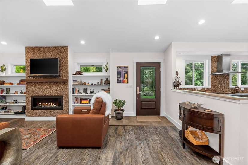 Property photo for 9604 Ridgeway, Gig Harbor photo 9