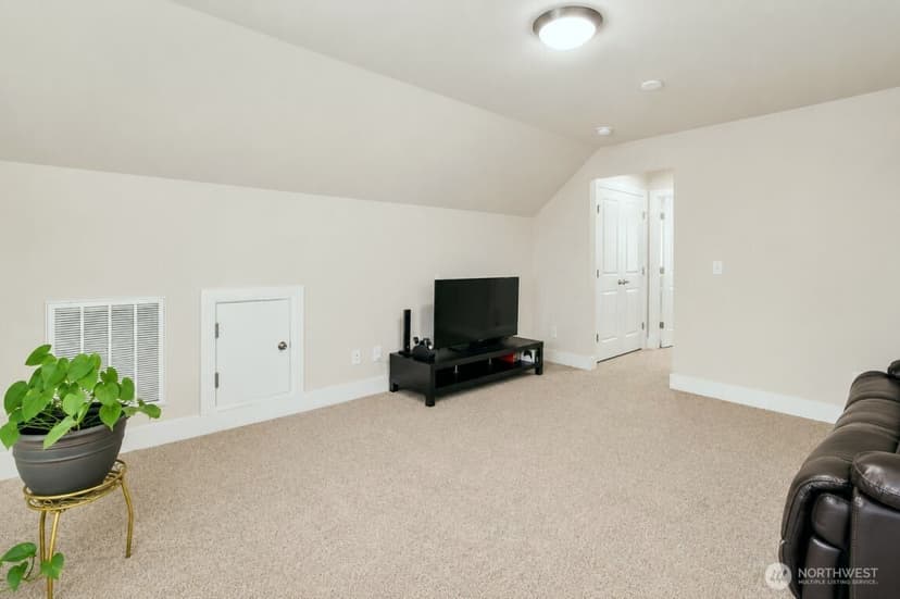 Property photo for 19607 25th Drive SE, Bothell photo 23