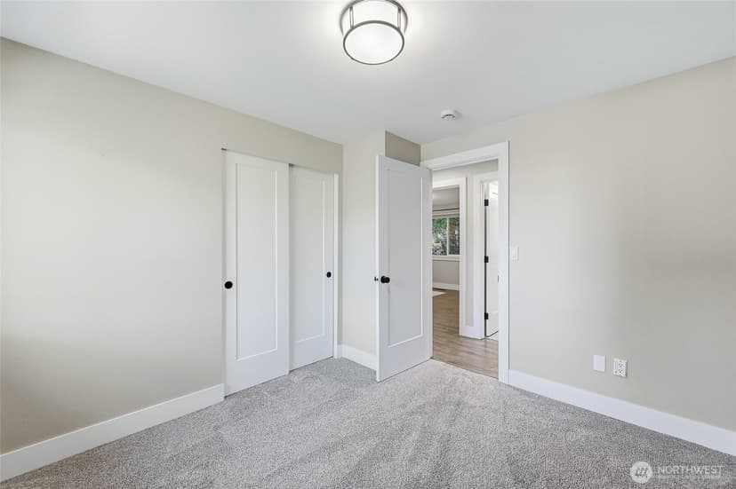 Property photo for 24014 57th Avenue SE, Woodinville photo 19