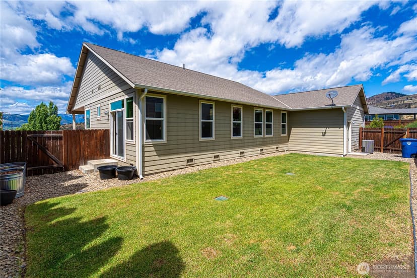 Property photo for 1000 Sunset Lane, Chelan photo 31