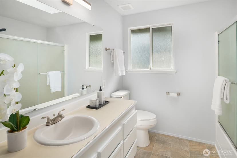 Property photo for 13178 Lakeridge Circle NW, Silverdale photo 14