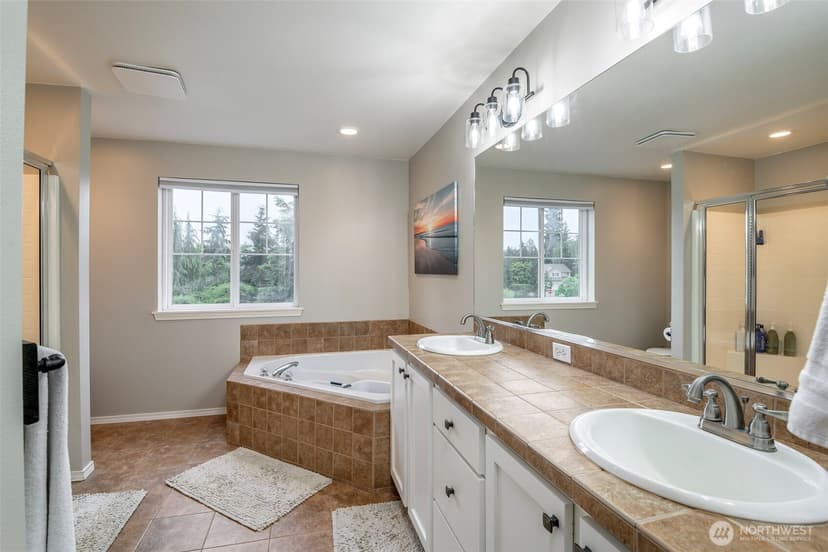 Property photo for 2701 91st Avenue E, Edgewood photo 21