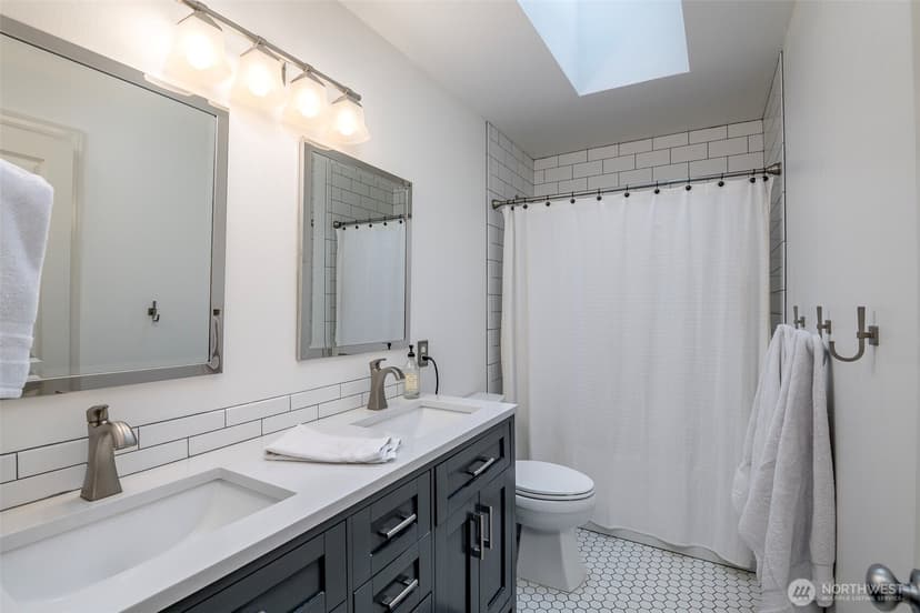 Property photo for 2701 91st Avenue E, Edgewood photo 23