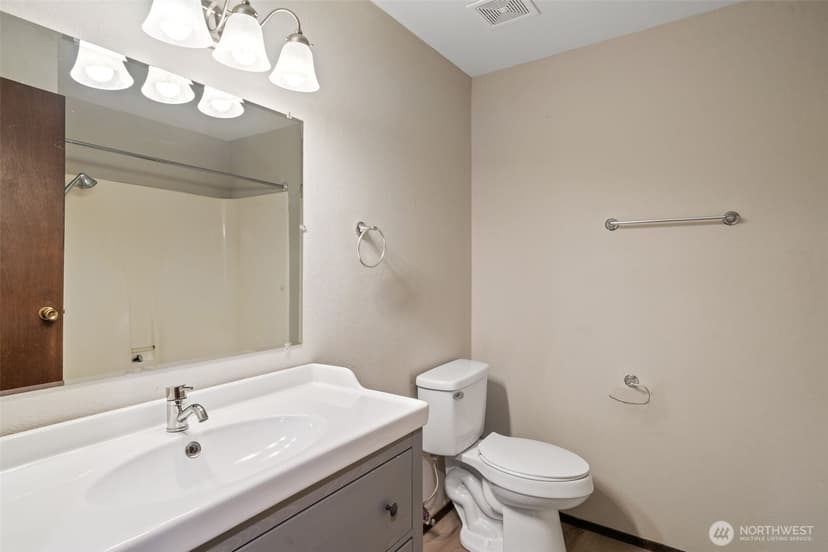 Property photo for 8785 SE Sedgwick Road, Port Orchard photo 14