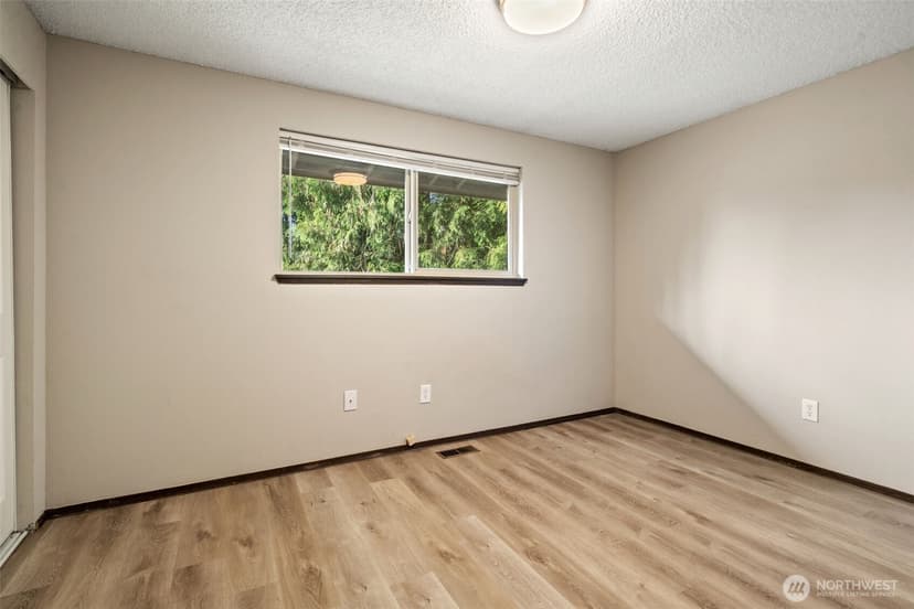 Property photo for 8785 SE Sedgwick Road, Port Orchard photo 19
