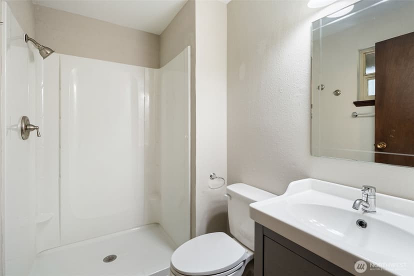 Property photo for 8785 SE Sedgwick Road, Port Orchard photo 23