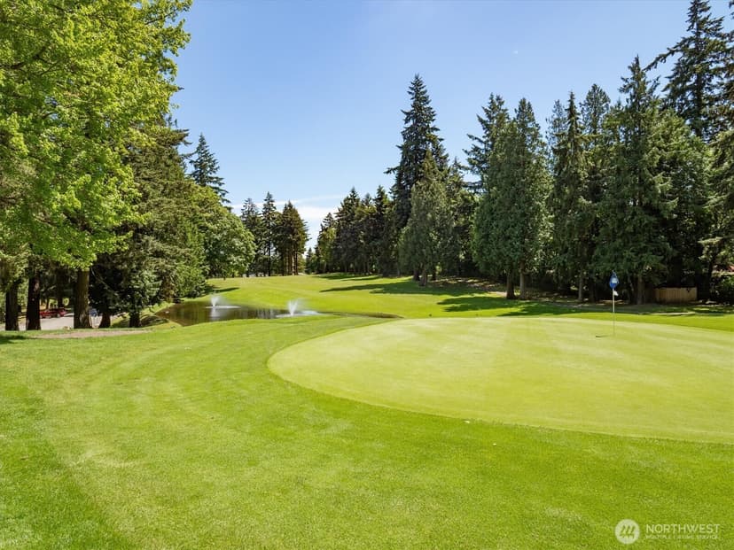 Property photo for 10823 Glen Acres Drive S #D, Seattle photo 38