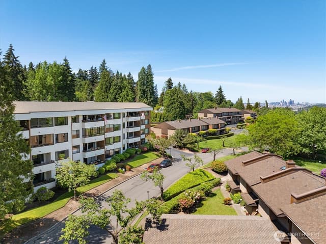 Property photo for 10823 Glen Acres Drive S #D, Seattle