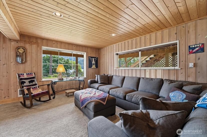 Property photo for 15137 S Lakeshore Road, Chelan photo 38