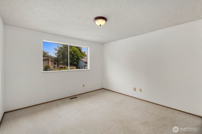 Property photo for 31721 4th Avenue S, Federal Way photo 16