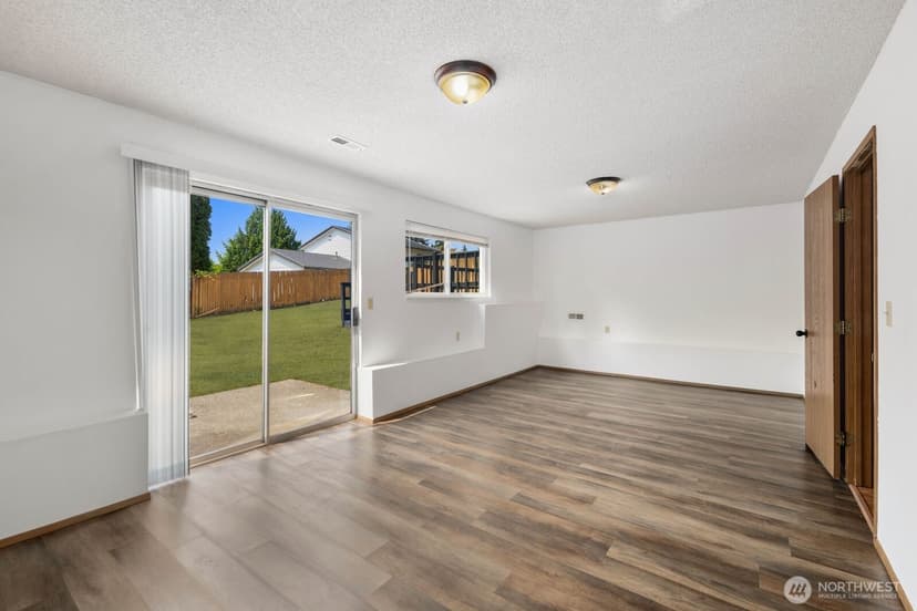Property photo for 31721 4th Avenue S, Federal Way photo 26