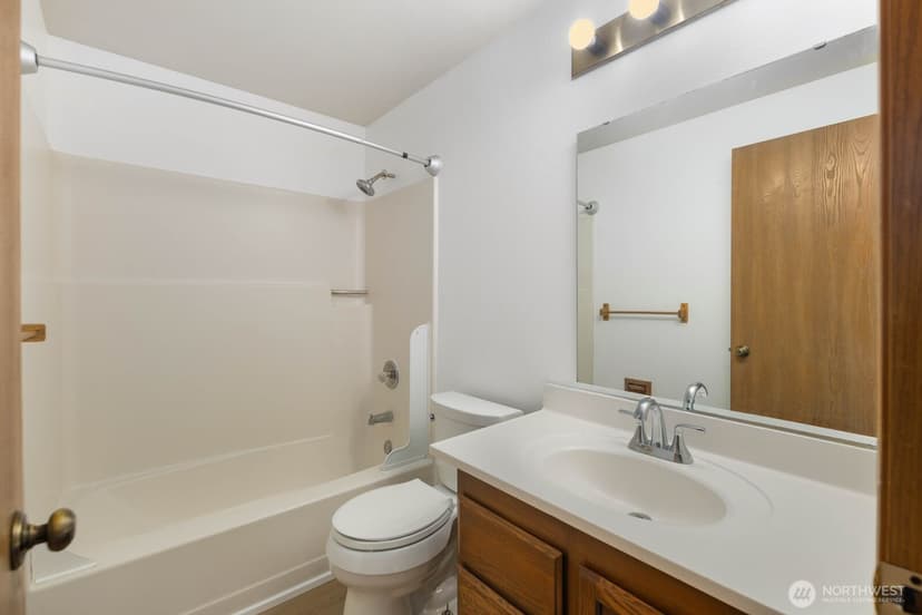 Property photo for 31721 4th Avenue S, Federal Way photo 17