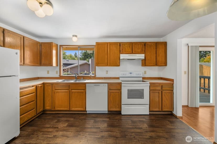 Property photo for 31721 4th Avenue S, Federal Way photo 13