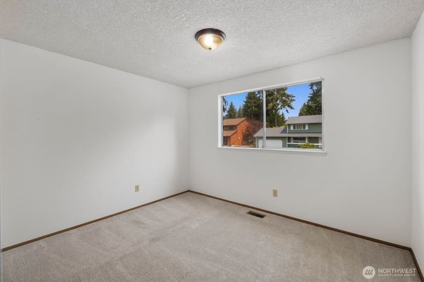 Property photo for 31721 4th Avenue S, Federal Way photo 15