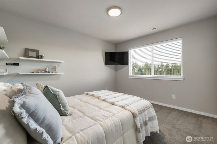 Property photo for 4565 Olivine Drive SW, Port Orchard photo 27