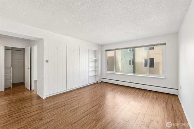Property photo for 1200 Boylston Avenue #402, Seattle photo 2