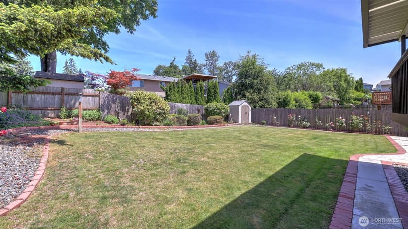 Property photo for 3208 SE 19th Court, Renton photo 29