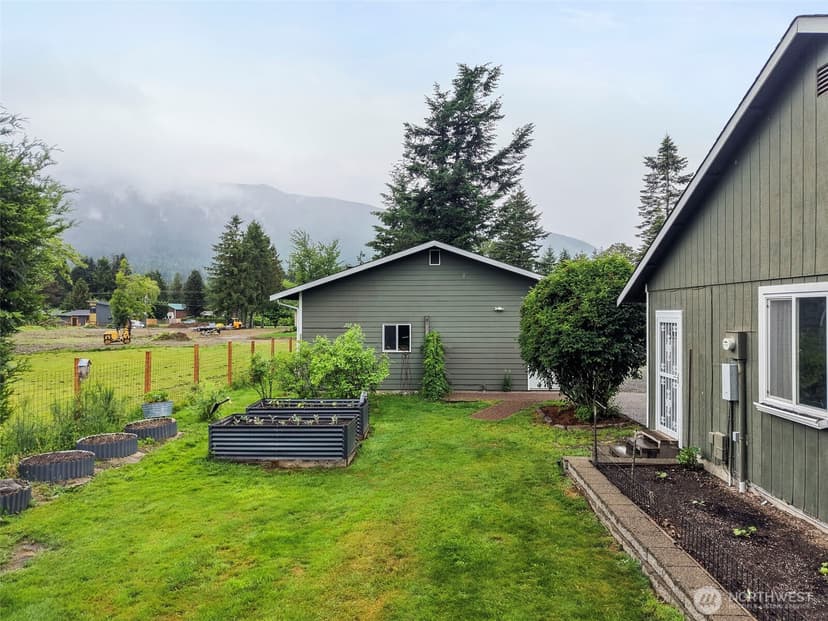 Property photo for 1340 Maloney Grove Avenue SE, North Bend photo 31