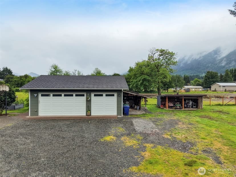 Property photo for 1340 Maloney Grove Avenue SE, North Bend photo 28