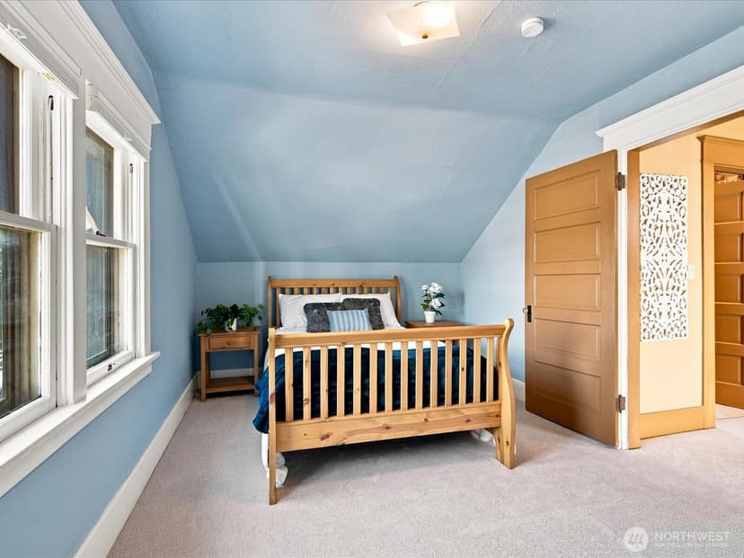 Property photo for 2811 SW Dakota Street, Seattle photo 23