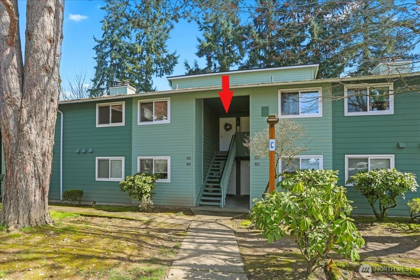Property photo for 921 130th Street SW #C203, Everett photo 6