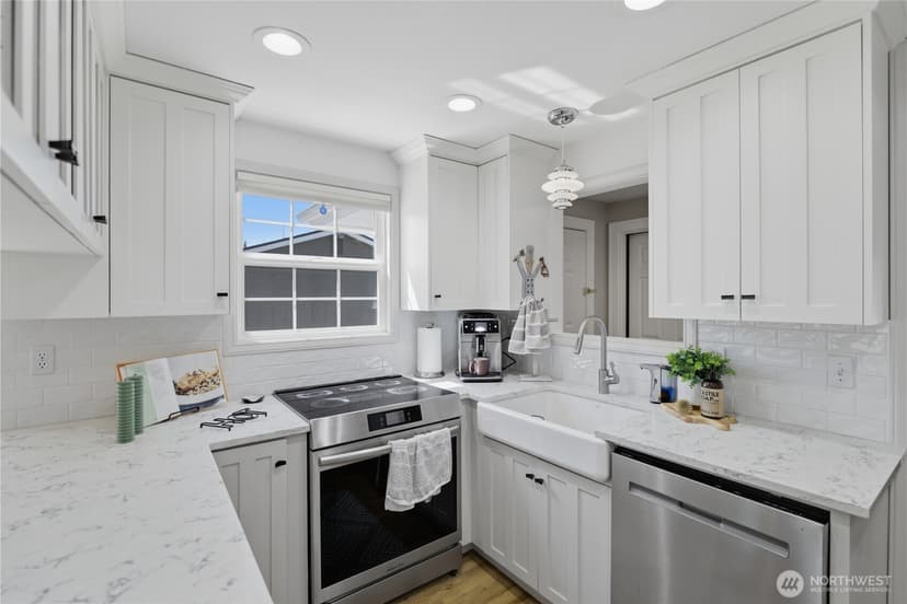 Property photo for 7110 Vandermark Road E, Bonney Lake photo 15