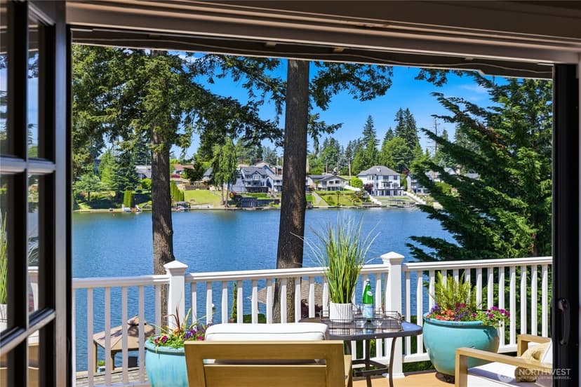 Property photo for 7110 Vandermark Road E, Bonney Lake photo 2