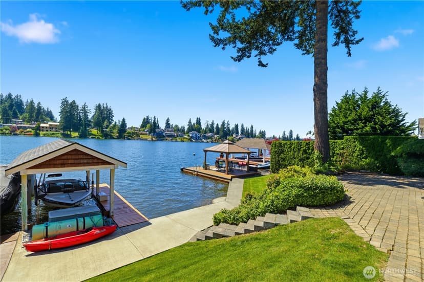 Property photo for 7110 Vandermark Road E, Bonney Lake photo 38