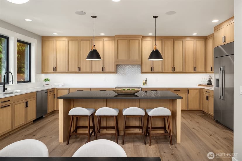 Property photo for 7321 48th Avenue NE, Seattle photo 10