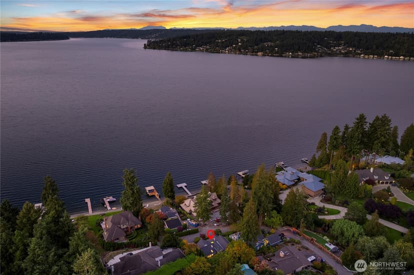 Property photo for 18021 SE 40th Place, Bellevue photo 23