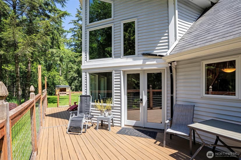 Property photo for 9393 Phillips Road SE, Port Orchard photo 4