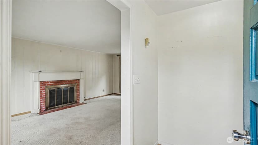 Property photo for 3437 77th Avenue SE, Mercer Island photo 6