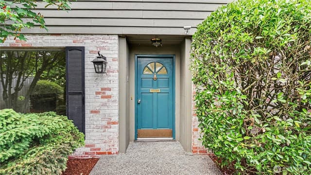 Property photo for 3437 77th Avenue SE, Mercer Island photo 5
