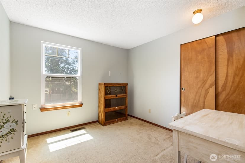 Property photo for 21136 NE 16th Street, Sammamish photo 19