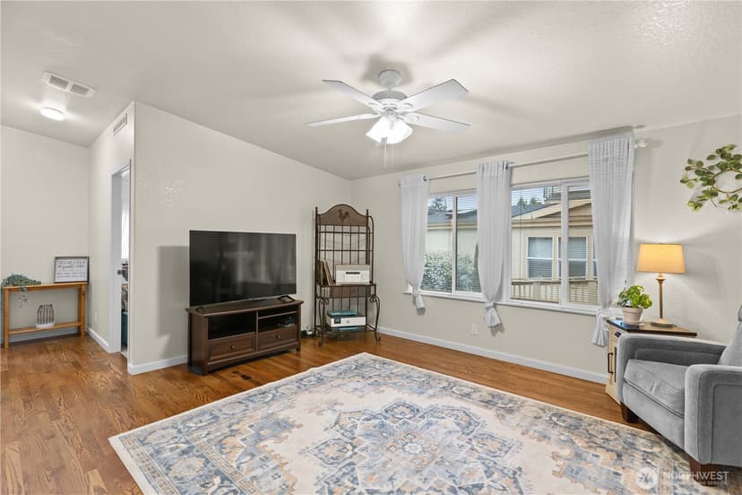 Property photo for 14727 43rd Avenue NE #6, Marysville photo 15