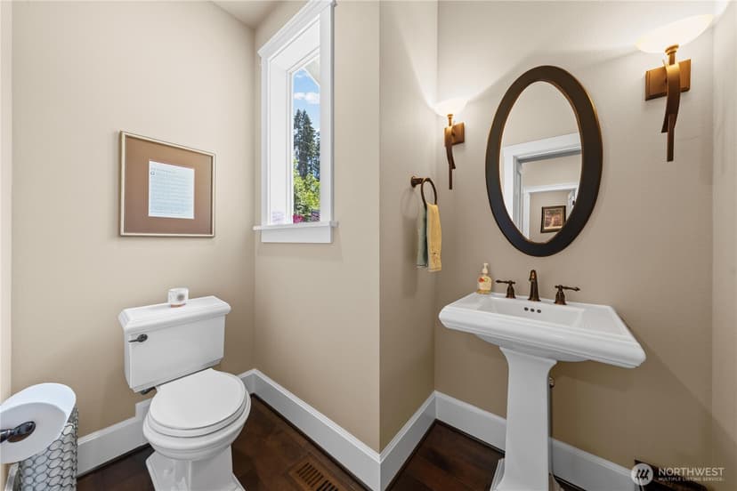 Property photo for 11226 Greystone Drive SW, Lakewood photo 31