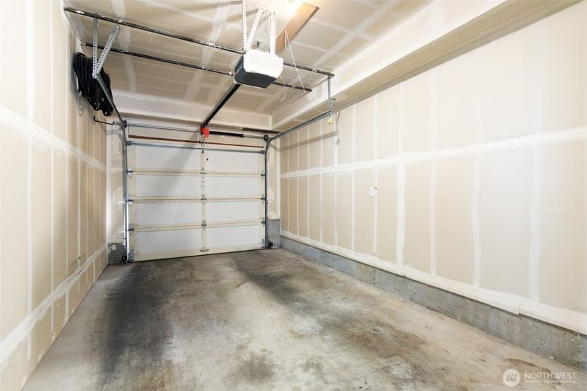 Property photo for 6318 5th Avenue NE #C, Seattle photo 21