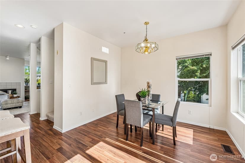 Property photo for 11899 NE 163rd Place, Bothell photo 6