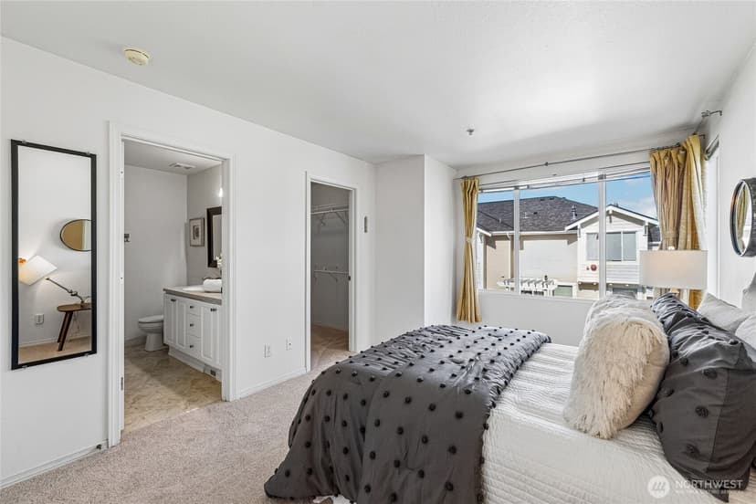 Property photo for 11899 NE 163rd Place, Bothell photo 16
