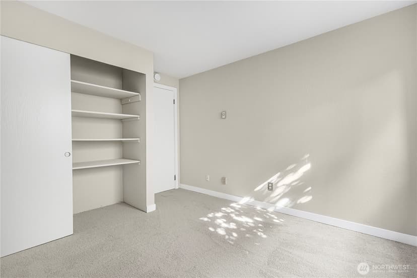 Property photo for 1301 S Puget Drive #A16, Renton photo 23