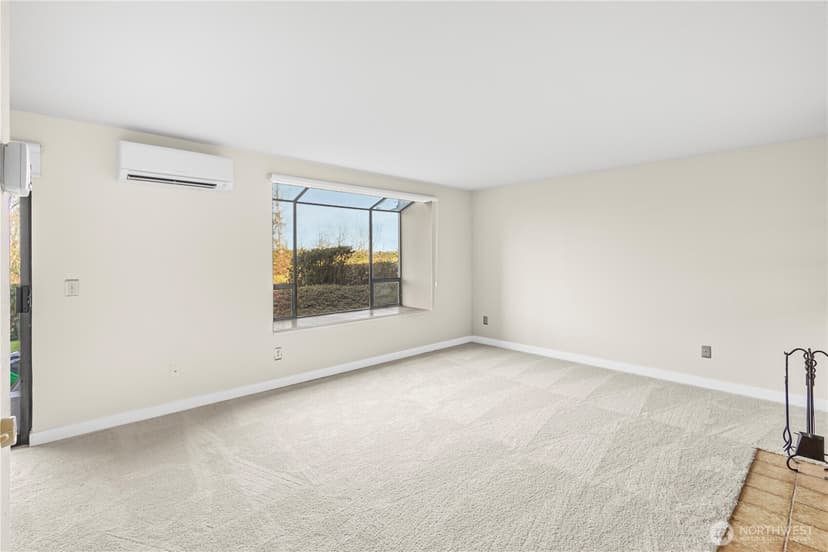 Property photo for 1301 S Puget Drive #A16, Renton photo 4