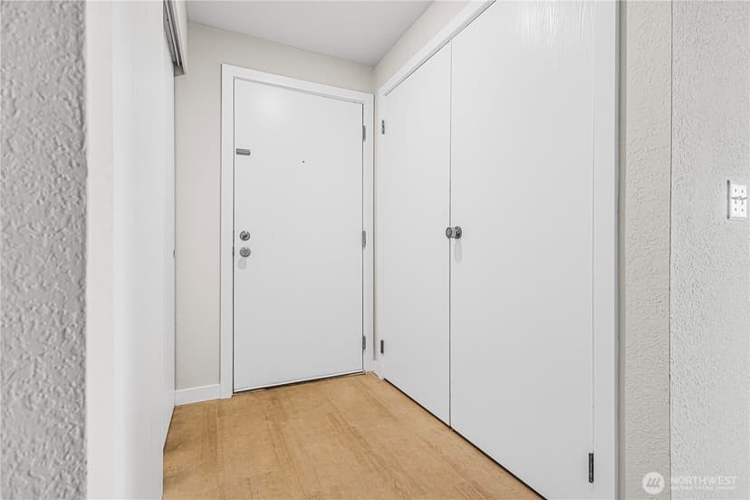 Property photo for 1301 S Puget Drive #A16, Renton photo 27