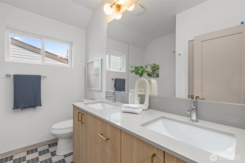 Property photo for 3540 S Dawson Street, Seattle photo 19